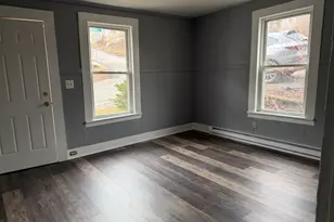 112 Rockwell St, Winchester, CT 06098 - Photo 3