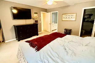 12 Cove Brook Ln, Montville, CT 06382 - Photo 17