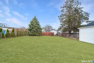 484 Reitter St W, Stratford, CT 06614 - Photo 33