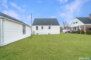 484 Reitter St W, Stratford, CT 06614 - Photo 35