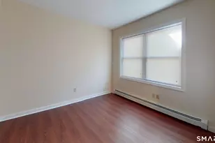 37 Landin St, Woodbridge, CT 06525 - Photo 3