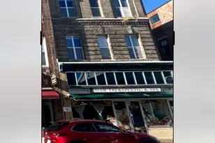 147 Bank St, New London, CT 06320 - Photo 1