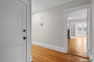 219-221 Jordan Ln, Wethersfield, CT 06109 - Photo 15