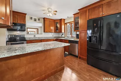 4 Alison Court, Prospect, CT 06712 - Photo 9