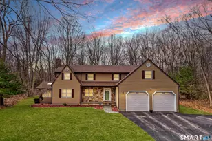 4 Alison Ct, Prospect, CT 06712 - Photo 1