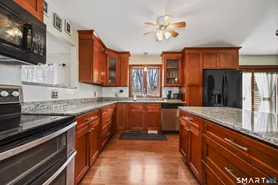 4 Alison Court, Prospect, CT 06712 - Photo 3