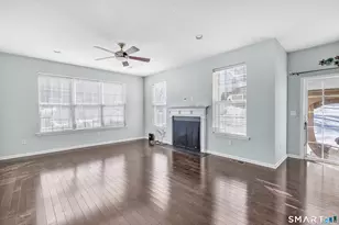 9 Fox Run Ln, Seymour, CT 06483 - Photo 9