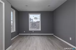 63 W Liberty St, Waterbury, CT 06706 - Photo 7