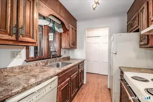 136 Deer Hill Ave, Danbury, CT 06810 - Photo 9
