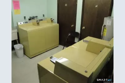 136 Deer Hill Avenue #B12, Danbury, CT 06810 - Photo 11