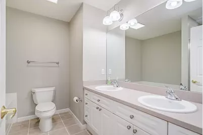 92 Woodcrest Lane #92, Danbury, CT 06810 - Photo 15