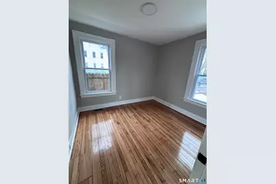 369 Poplar Street, New Haven, CT 06513 - Photo 9