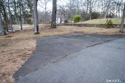 215 Old Newtown Road, Monroe, CT 06468 - Photo 27