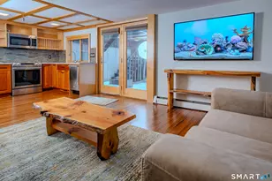 215 Old Newtown Rd, Monroe, CT 06468 - Photo 7