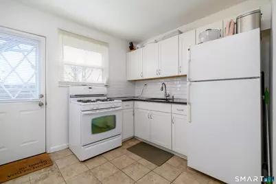 22 Courtland Avenue #4, Stamford, CT 06902 - Photo 7