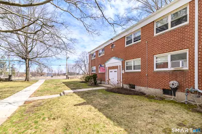 22 Courtland Avenue #4, Stamford, CT 06902 - Photo 1
