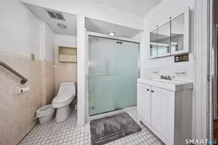 33 W View St, Waterbury, CT 06706 - Photo 19