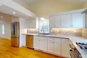 1489 Main St, Glastonbury, CT 06033 - Photo 5