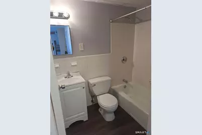 217 Hollister Avenue #c6, Bridgeport, CT 06607 - Photo 3