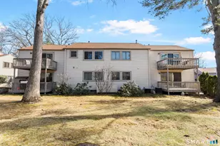 106 Smoke Valley Dr, Stratford, CT 06614 - Photo 9