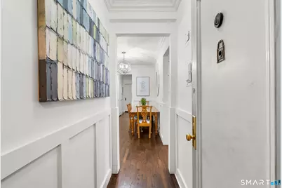 70 Strawberry Hill Avenue #APT 2-2E, Stamford, CT 06902 - Photo 3