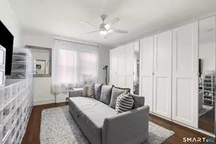 70 Strawberry Hill Ave, Stamford, CT 06902 - Photo 25