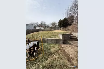 39 Bayview Avenue, Norwalk, CT 06854 - Photo 27