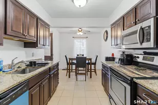 365 Mather St, Hamden, CT 06514 - Photo 3