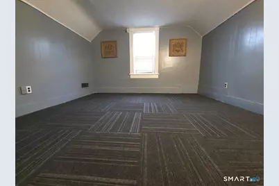 303 Newtown Avenue, Norwalk, CT 06851 - Photo 17