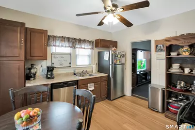 20 Marshall Street, West Haven, CT 06516 - Photo 5