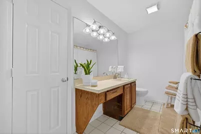 15-17 Boughton Street #1-6, Danbury, CT 06810 - Photo 17