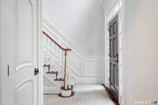 28 E Maple St, New Canaan, CT 06840 - Photo 17