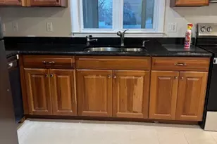 29 Hyatt Ave, Norwalk, CT 06850 - Photo 13