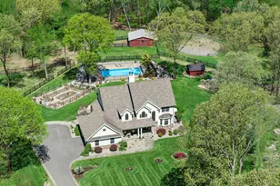 27 Osborn Rd, Sherman, CT 06784 - Photo 3