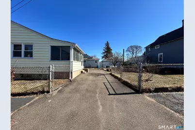 168 Blohm Street, West Haven, CT 06516 - Photo 5