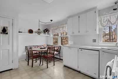 3 Cotswold Way, Avon, CT 06001 - Photo 5