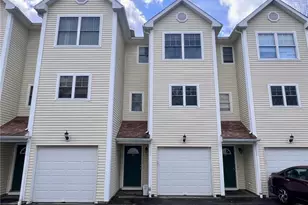 527 West Thames St, Norwich, CT 06360 - Photo 23