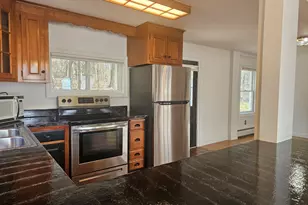 932 Saybrook Rd, Middletown, CT 06457 - Photo 5