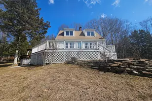 932 Saybrook Rd, Middletown, CT 06457 - Photo 3