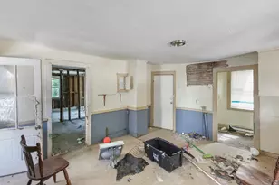 57 Chapman St, Windham, CT 06226 - Photo 9