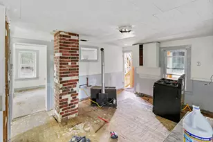 57 Chapman St, Windham, CT 06226 - Photo 15