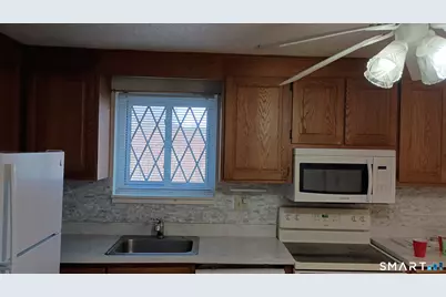 2 Branch Road #APT 2A, Thomaston, CT 06787 - Photo 5