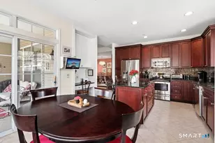 66 Suzie Dr, Newtown, CT 06470 - Photo 15