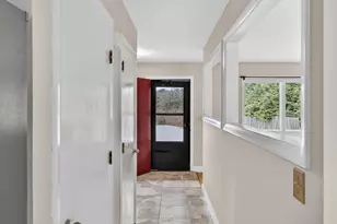 20 Pons Rd, Groton, CT 06355 - Photo 7