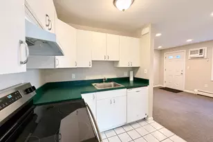 139 Bradley St, New Haven, CT 06511 - Photo 3