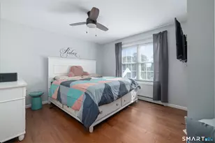 76 Kenmore Ave, Waterbury, CT 06708 - Photo 13