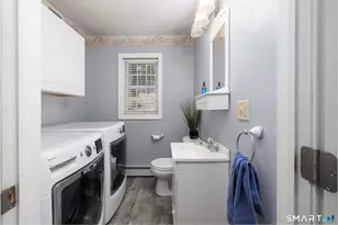 76 Kenmore Ave, Waterbury, CT 06708 - Photo 9