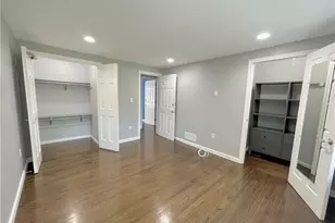 35 Seaside Ave, Stamford, CT 06902 - Photo 13