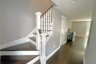 35 Seaside Ave, Stamford, CT 06902 - Photo 9