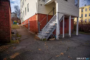 381 Congress Ave, Waterbury, CT 06708 - Photo 19